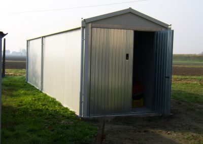 shelter for agricultural uses
